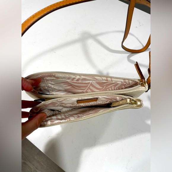 Stella & Dot Sidekick Belt Bag 3 in 1 - Picture 6 of 11